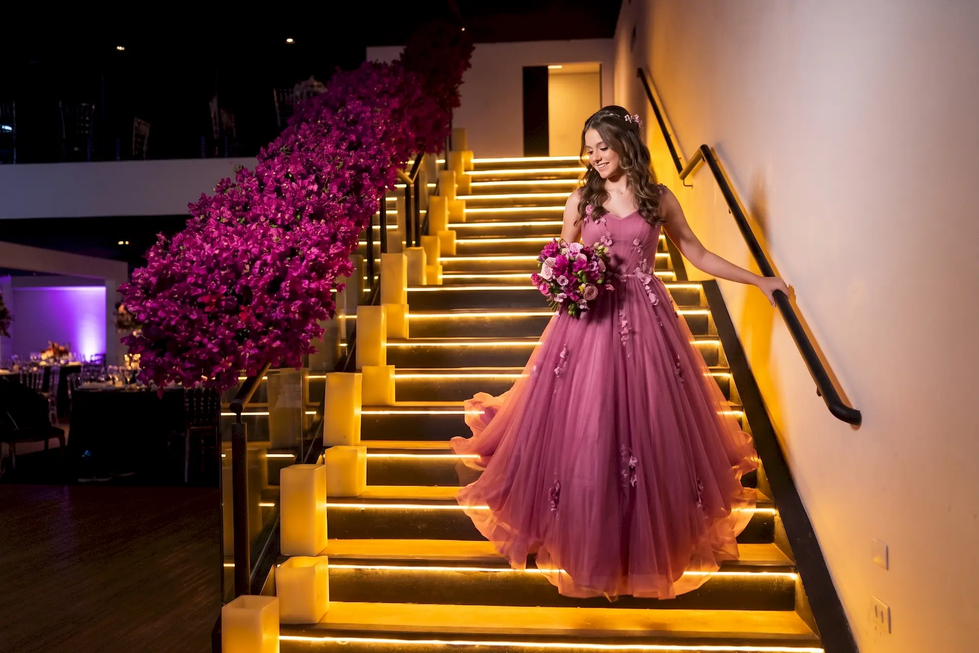 Entrada da Casa Kefren em destaque para festa de debutante