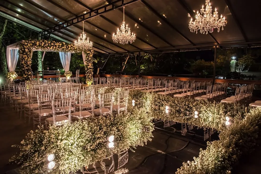Decoração clássica para casamento no Páreo